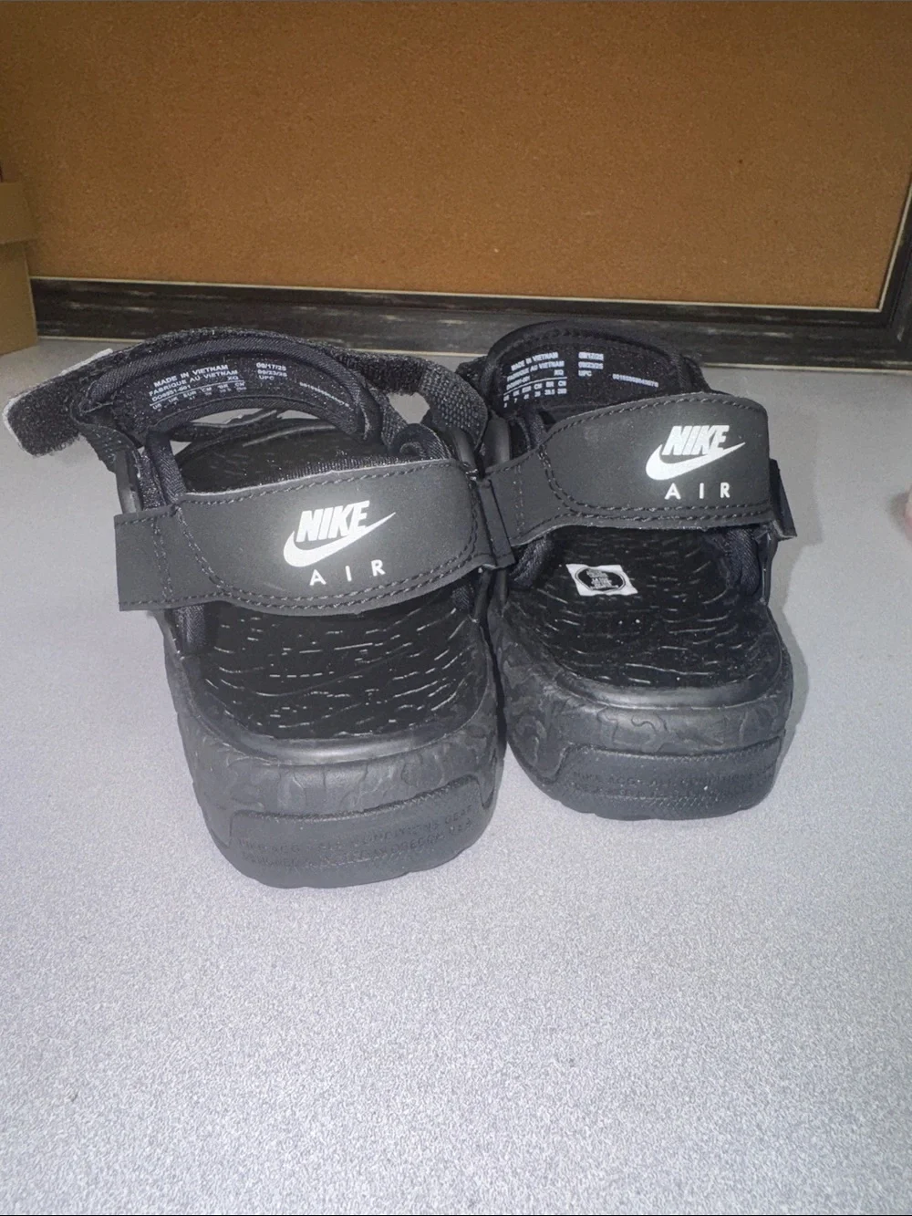 Nike ACG Air Deschutz+ sandal